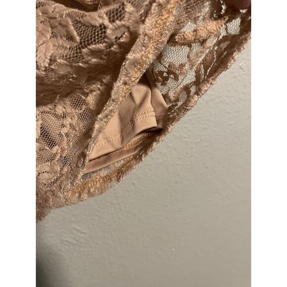 Almost Famous Womens Top Size Large Pink Floral Lace Mesh Romantic Fairy Y2K - Picture 3 of 8